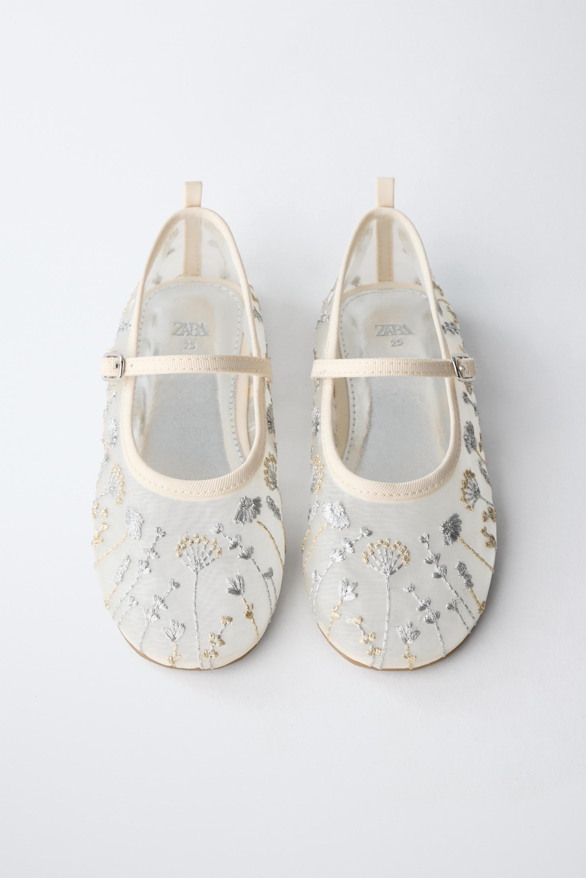EMBROIDERED BALLET FLATS